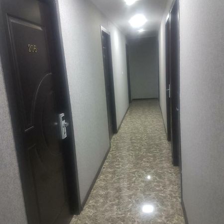 Hotel Leader Tbilisi Exterior foto